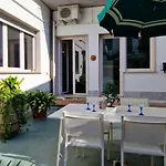 Giotto Al Mare By Belcantovillas * Viareggio