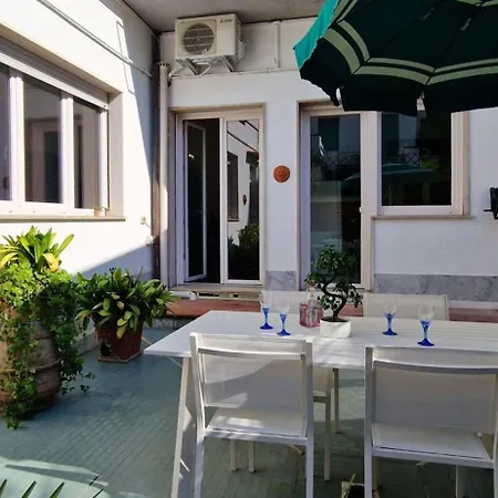Giotto Al Mare By Belcantovillas * Viareggio