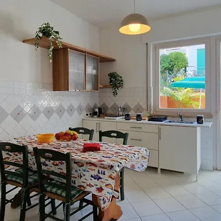 Giotto Al Mare By Belcantovillas Διαμέρισμα *