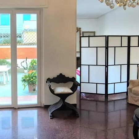 Giotto Al Mare By Belcantovillas Βιαρέτζιο