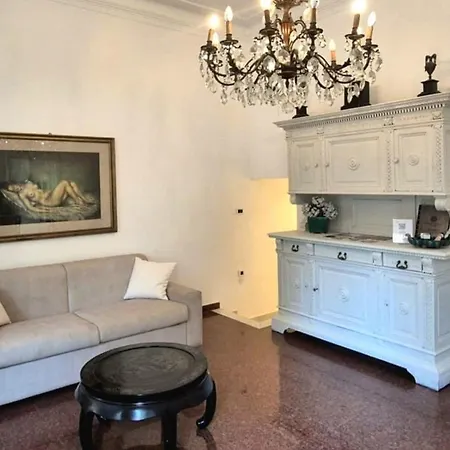 Giotto Al Mare By Belcantovillas * Viareggio